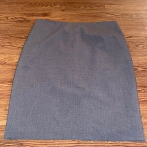 Gray New York and Company pencil skirt
